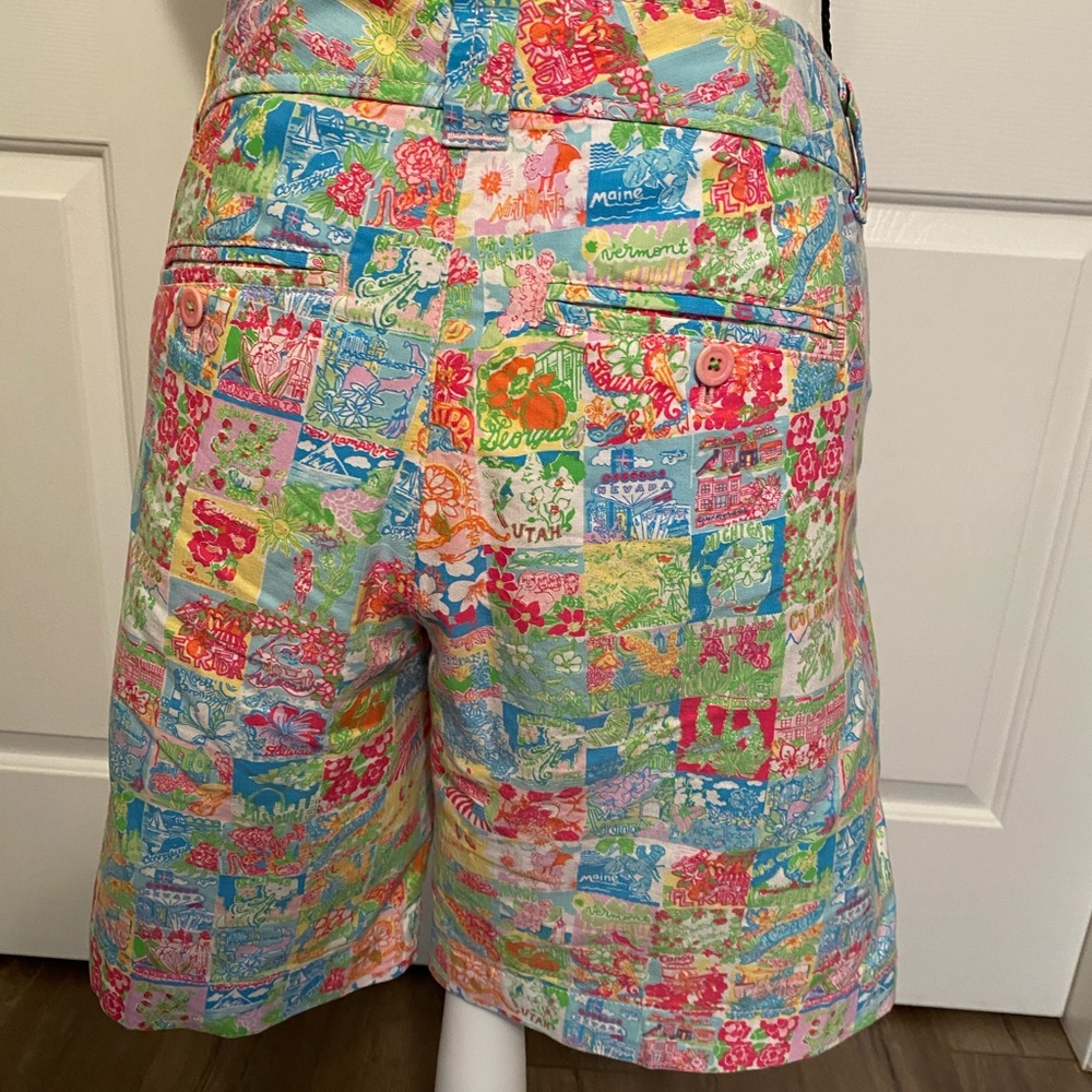 Women’s Lilly Pulitzer State of Mind Shorts 12